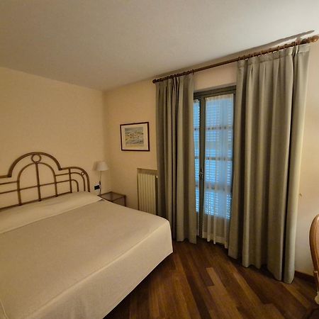 Locanda Del Boscogrande Montegrosso dʼAsti Εξωτερικό φωτογραφία