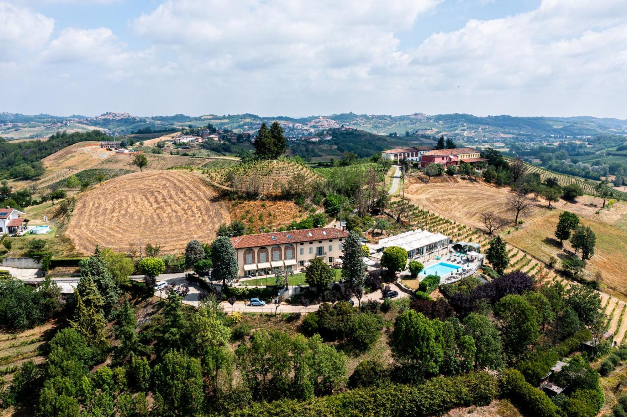 Locanda Del Boscogrande Montegrosso dʼAsti Εξωτερικό φωτογραφία