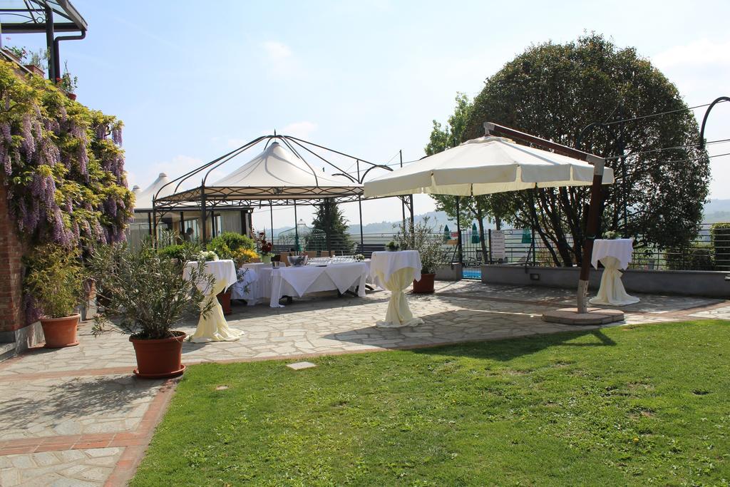 Locanda Del Boscogrande Montegrosso dʼAsti Εξωτερικό φωτογραφία