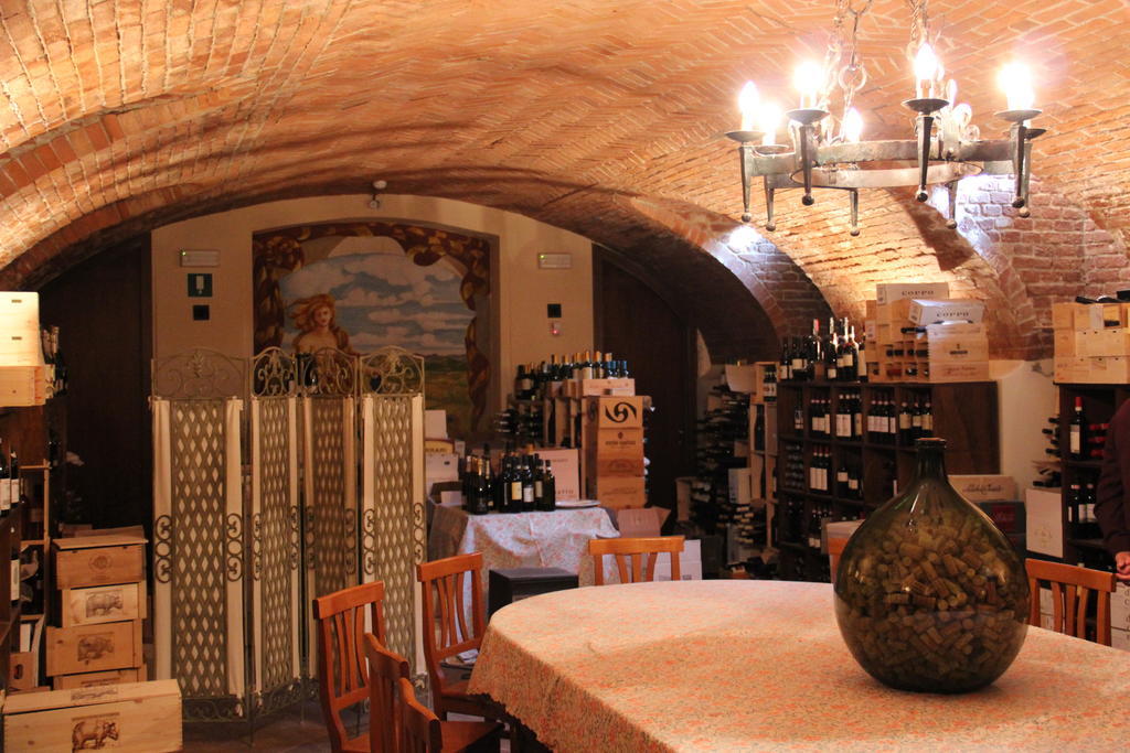 Locanda Del Boscogrande Montegrosso dʼAsti Εξωτερικό φωτογραφία