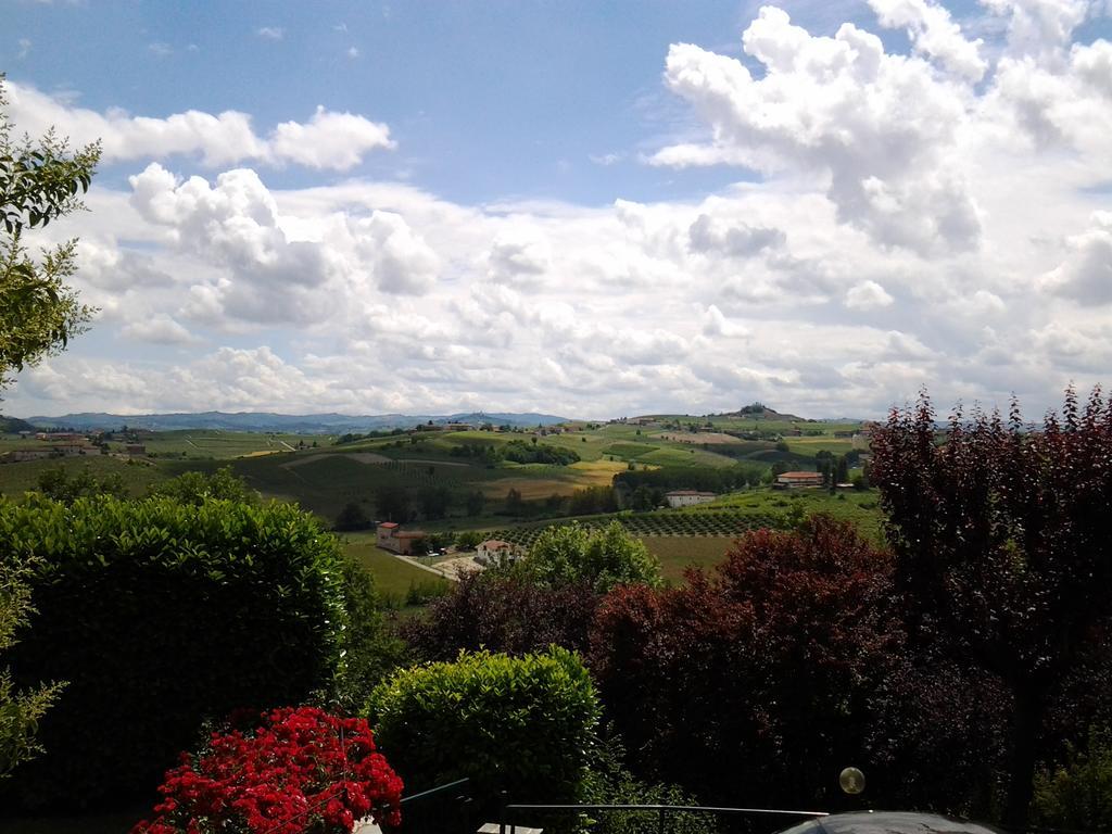 Locanda Del Boscogrande Montegrosso dʼAsti Εξωτερικό φωτογραφία